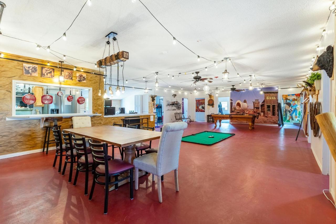 Хостел Old Texas Bunkhouse Wills Point Екстер'єр фото